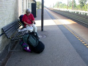 Pakket og klar p Borup station.