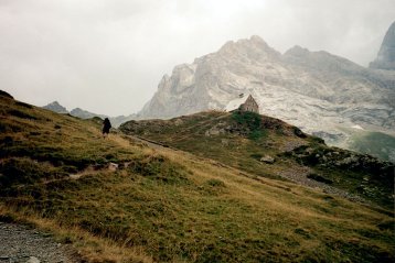 Refuge Espuguettes der troner p et klippefremspring